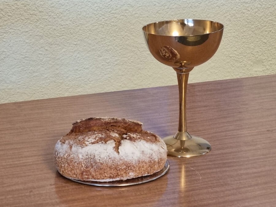 Holy Communion Holy Communion